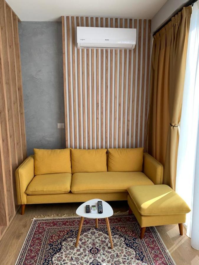 Ema'S Apartment Shkoder Luaran gambar
